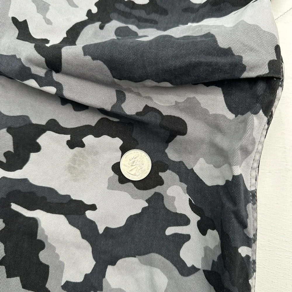 Y2K Levi's Camo Cargo Pants Mens 40x32 Gray Black Straight Fit Cotton Skater